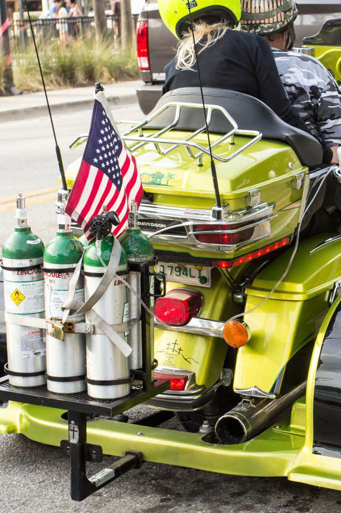 Oxygen bottles on the back of a bike... only in Florida... 