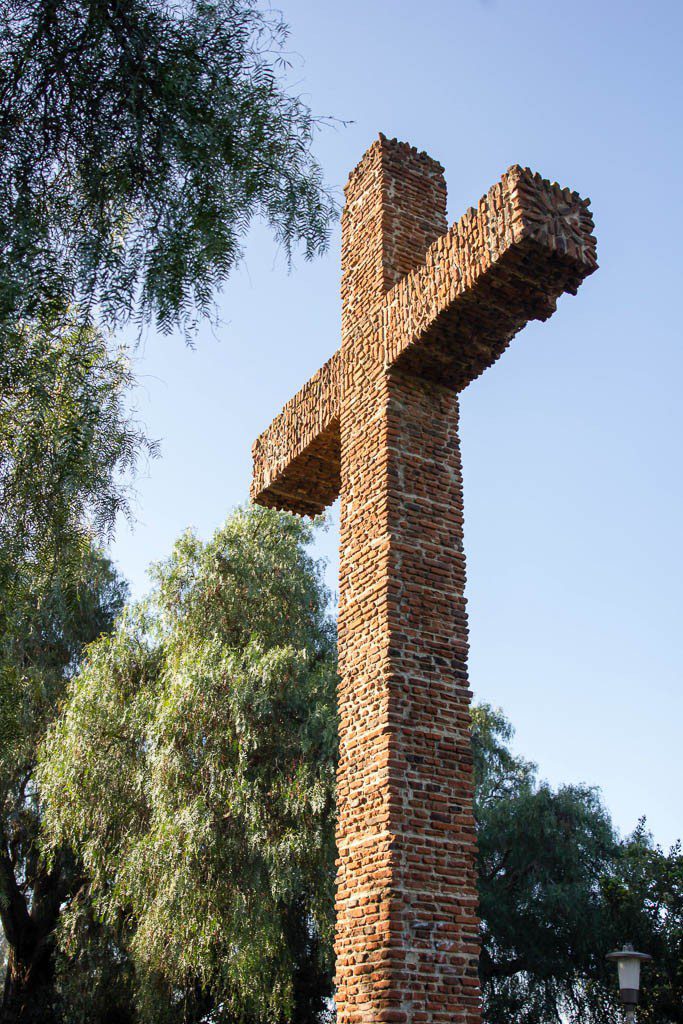 Big brick cross