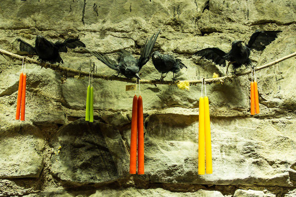 Crows and candles.... hmmm.