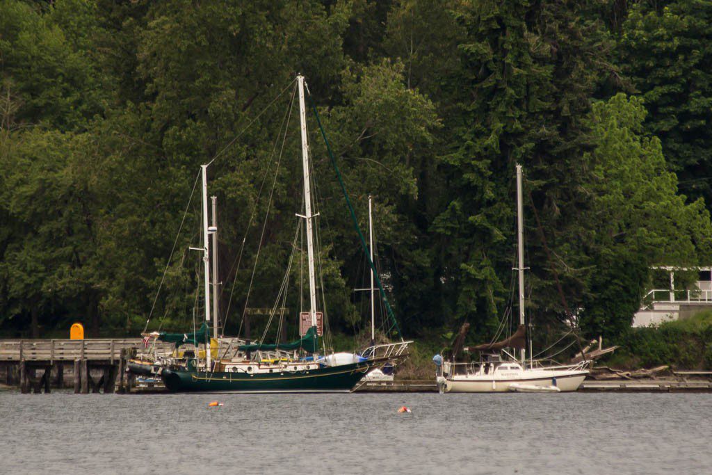 Pretty green boat