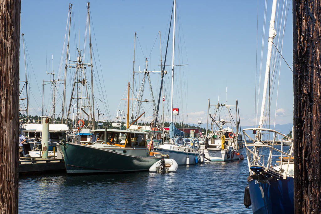 Pretty green boat and Blue-J