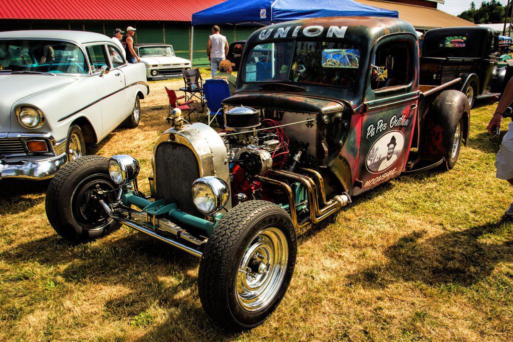 We see this one at a lot of shows. Apparently the guy on the side was a real moonshiner back in the 30's!