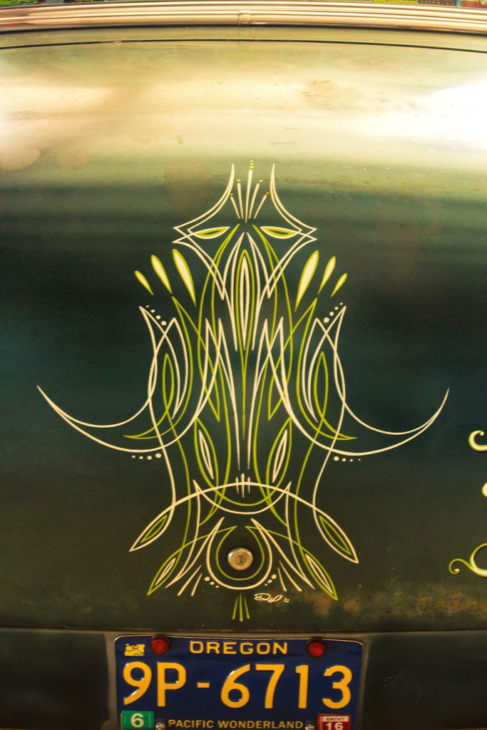 beautiful pinstriping