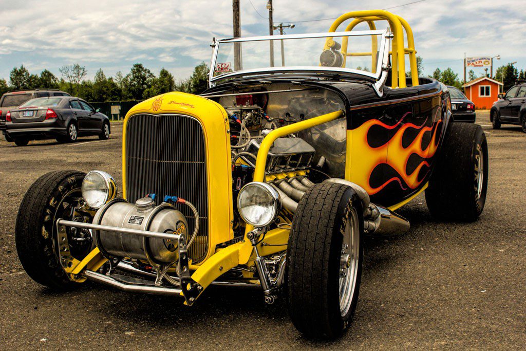 Funny car cage? I wonder how fast this one is! :o