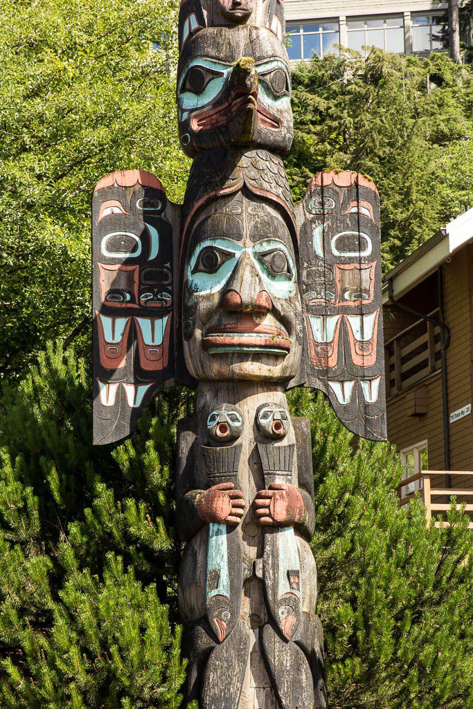 Totem pole guarding the entrance