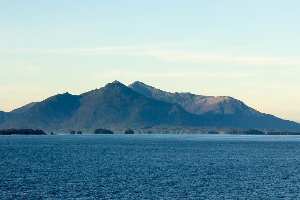 So many tiny islands