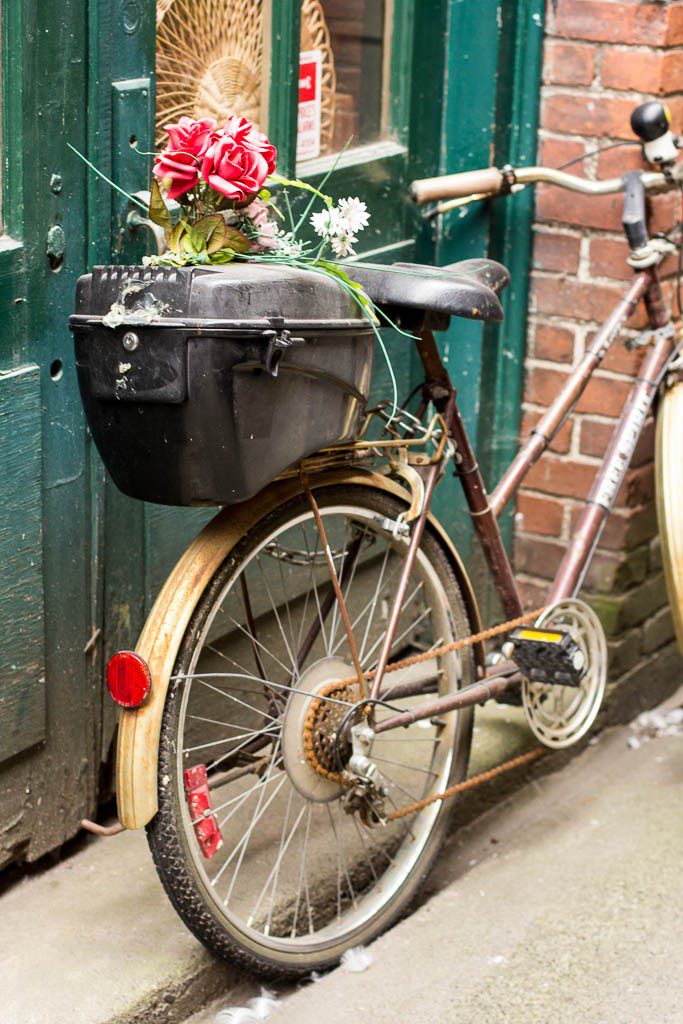 Cargo bike with flowers