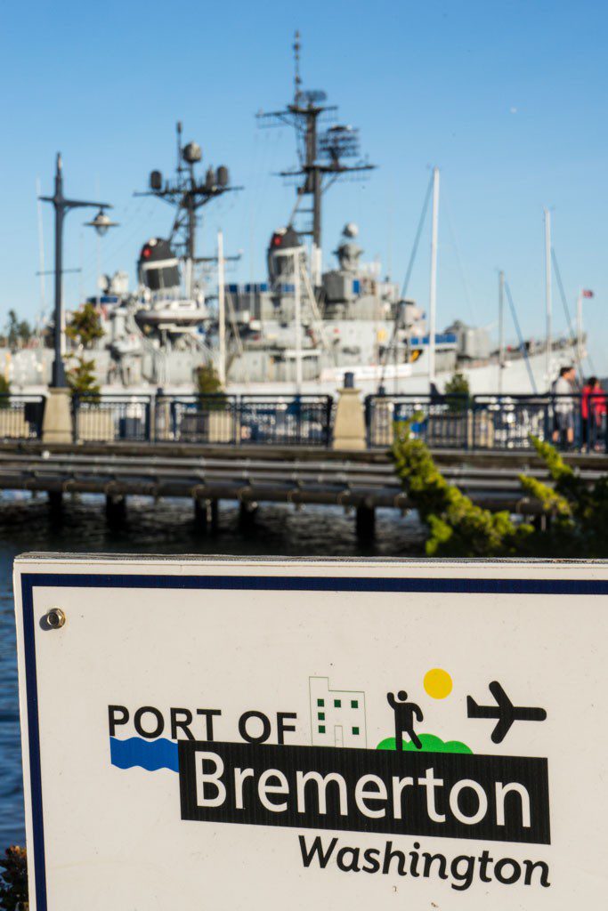 Port of Bremerton and the Turner Joy.  I like how this pretty much sums up the whole area in one photo. 