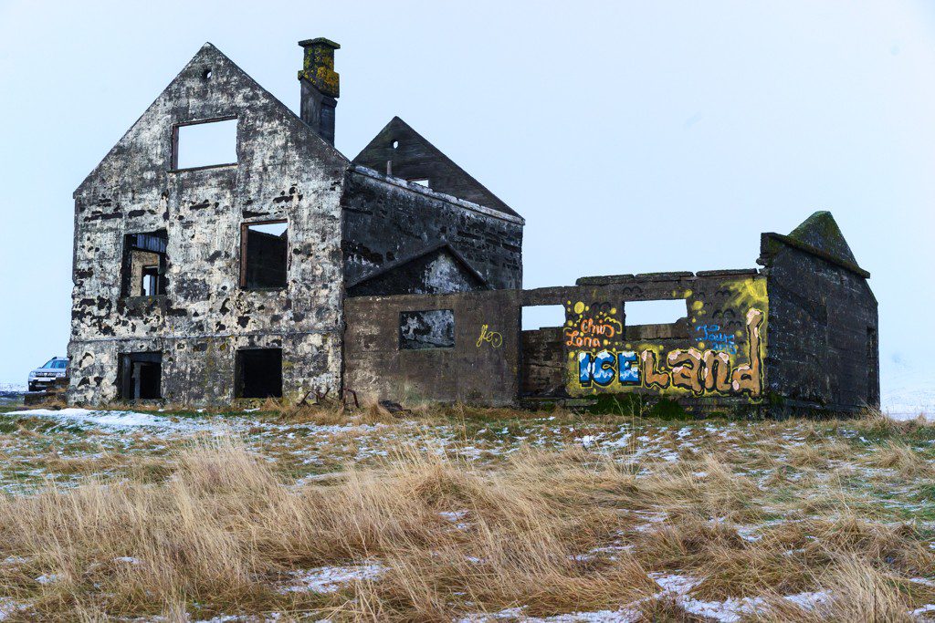 There were so many old houses just left to the elements. I wanted to stop at pretty much every single one...