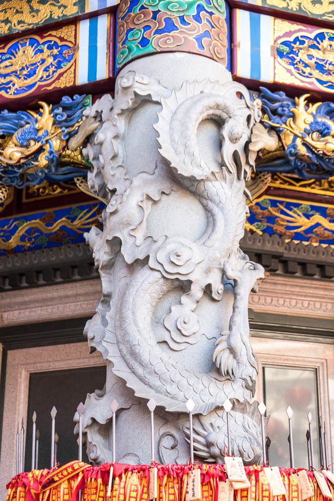 Decorative column