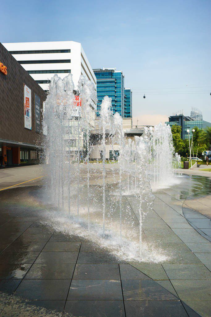 Fountains outside the mall.  I wonder how much water evaporates by the hour?