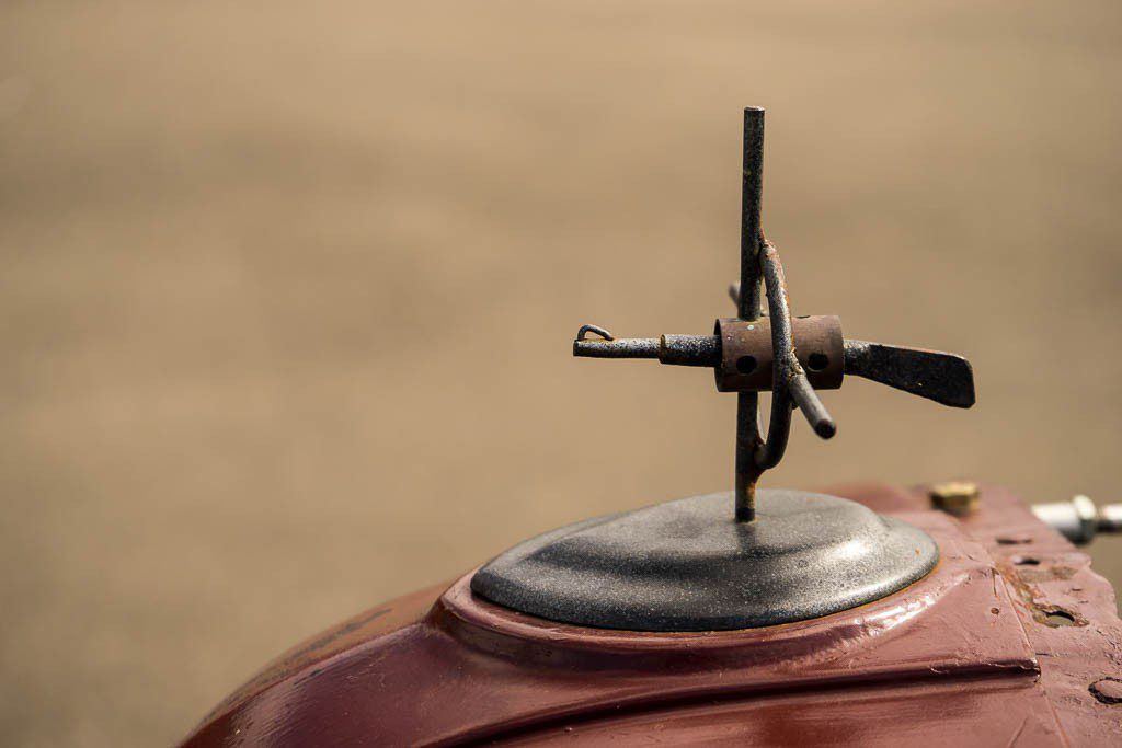 Little accents like his gun hood ornament.