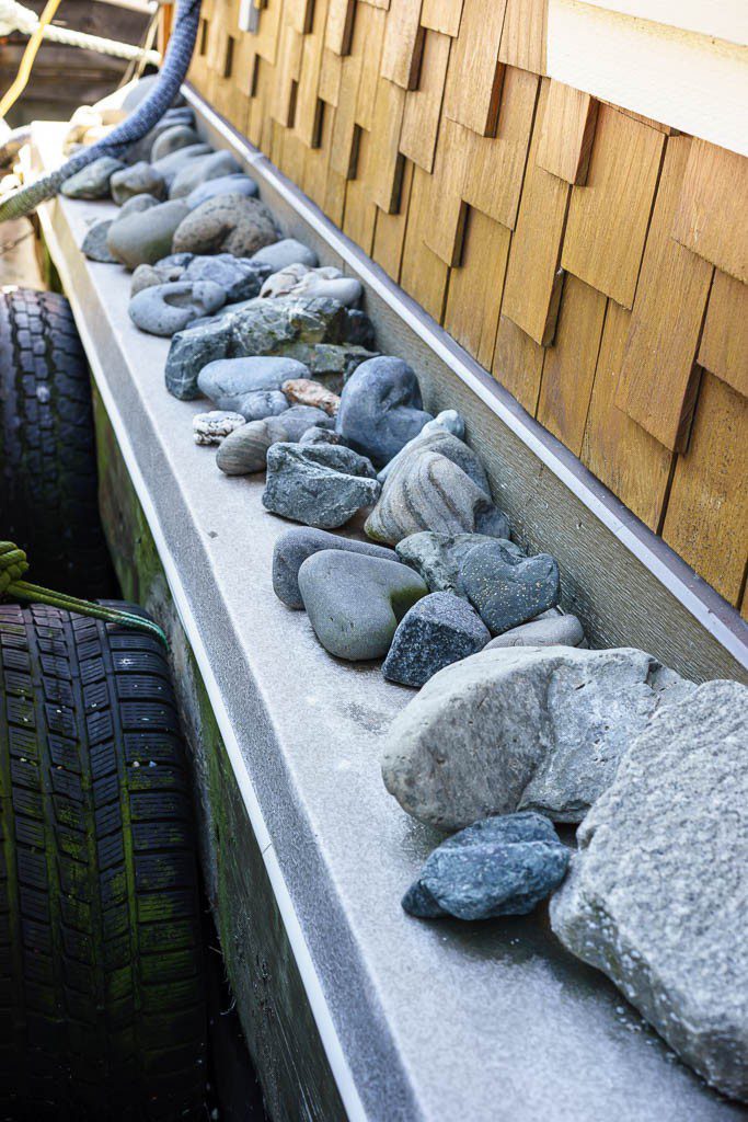 A row of heart shaped rocks. I collect these too!